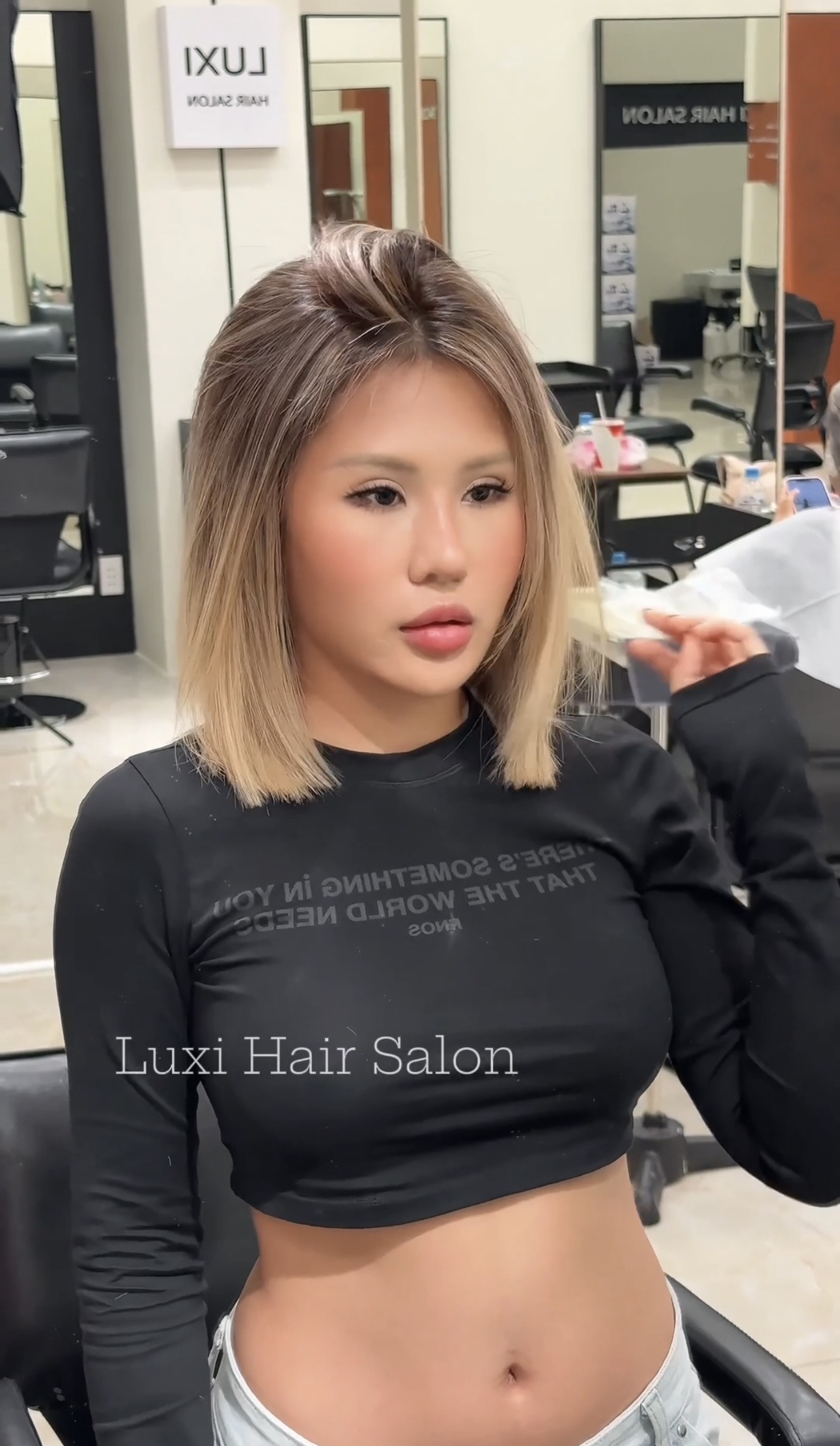 Blonde transformation tại LUXI Hair Salon