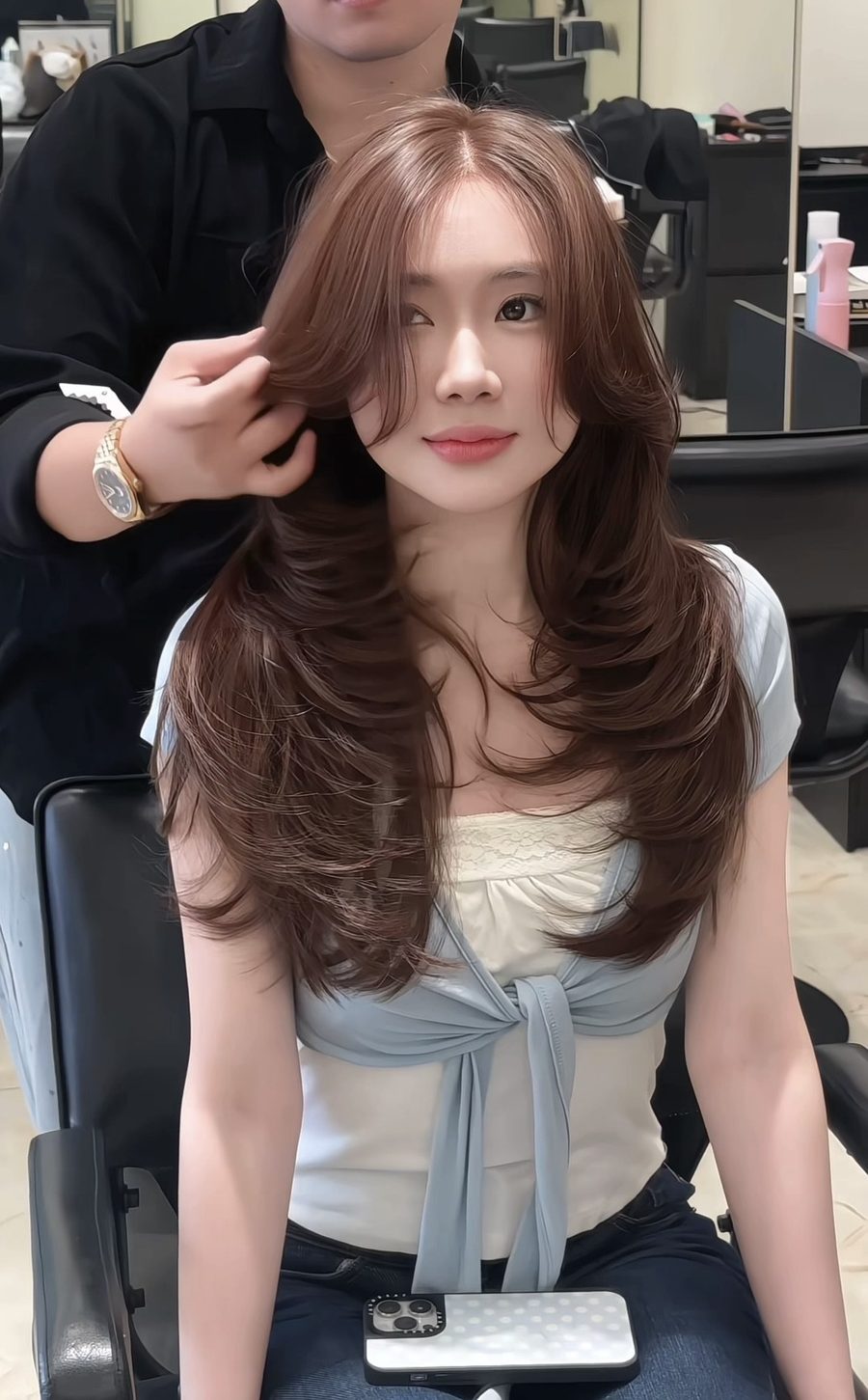 Face-framing layers tại LUXI Hair Salon